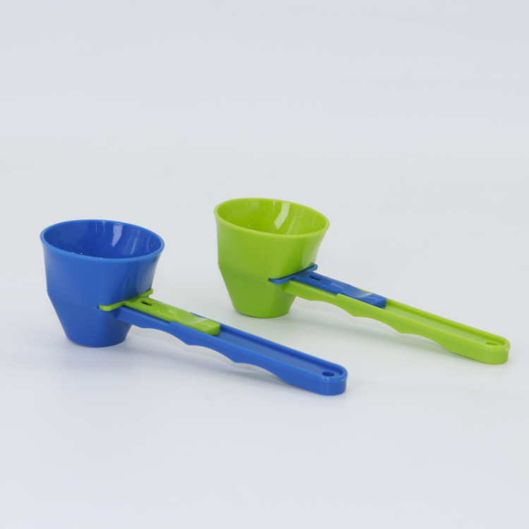 No Spill Sliding Measuring Scoop Funnel